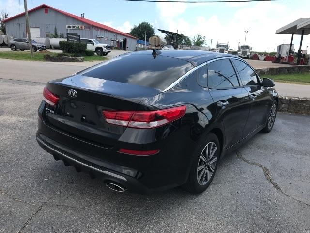 Kia Optima  2019