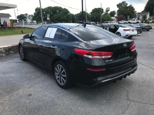 Kia Optima  2019