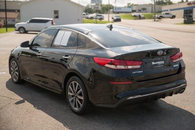 Kia Optima  2019
