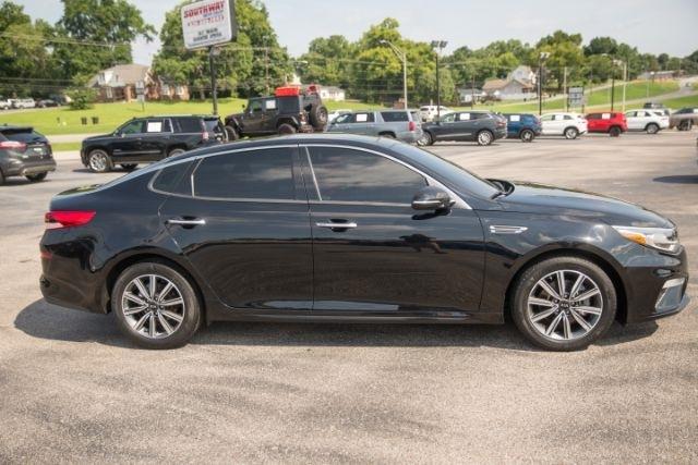 Kia Optima  2019