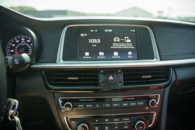 Kia Optima  2019