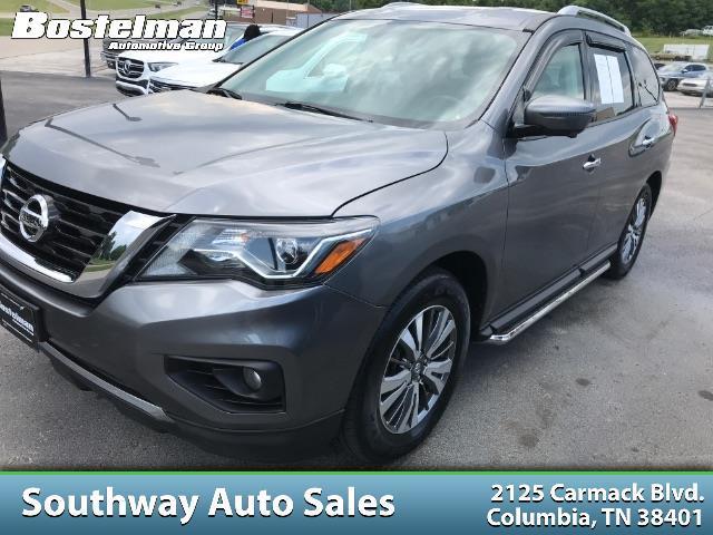 2019 Nissan Pathfinder SL 4WD's photo