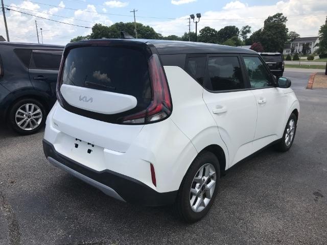 Kia Soul  2023