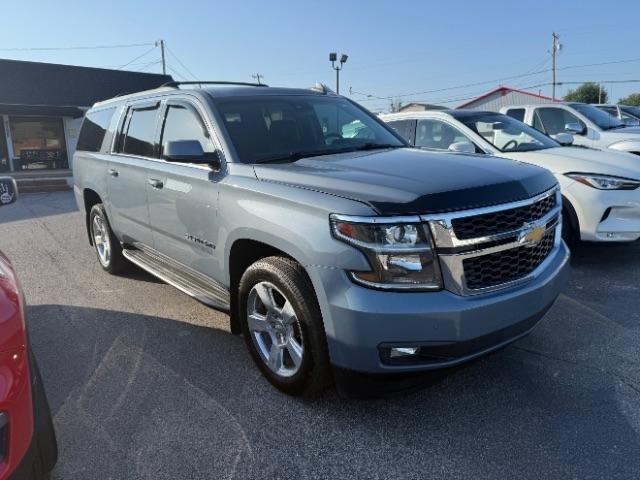 Chevrolet Suburban  2016