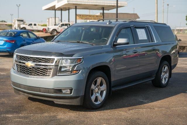 Chevrolet Suburban  2016