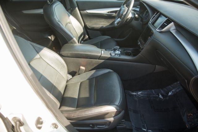 Infiniti QX50  2020