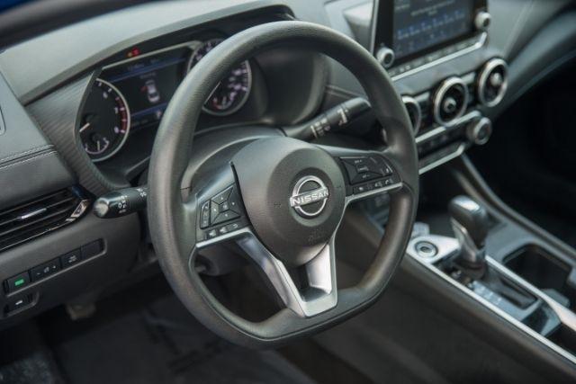 Nissan Sentra  2024