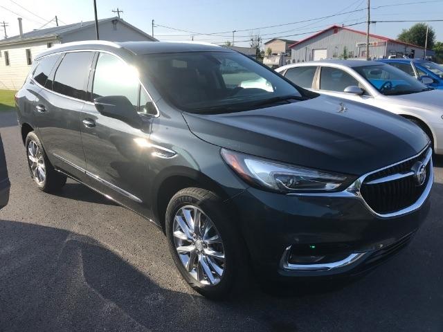 Buick Enclave  2020