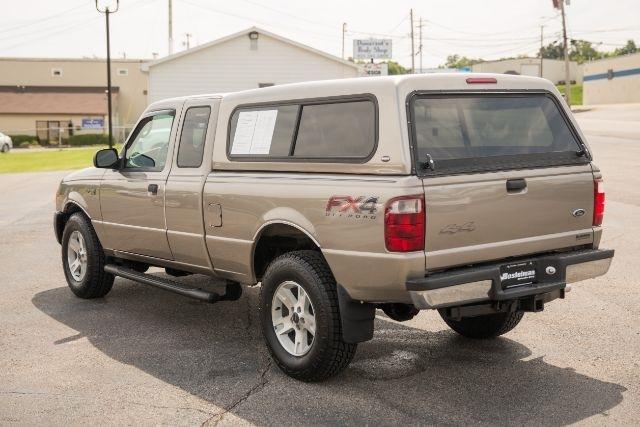 Ford Ranger  2004