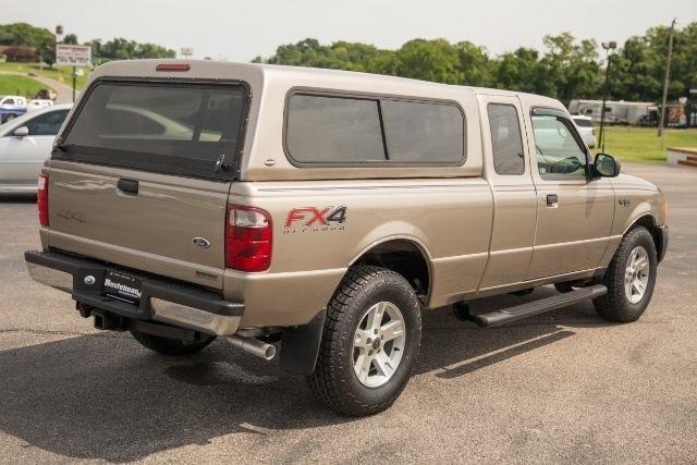 Ford Ranger  2004