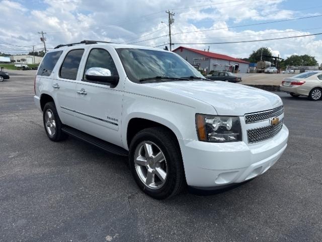 Chevrolet Tahoe  2013
