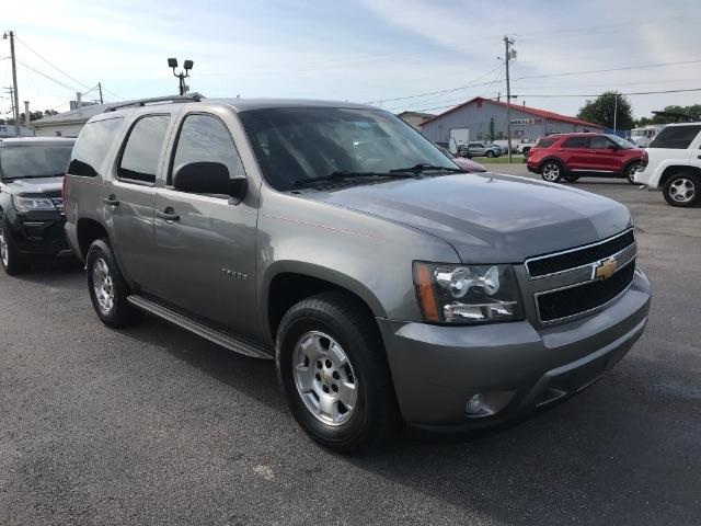 Chevrolet Tahoe  2012