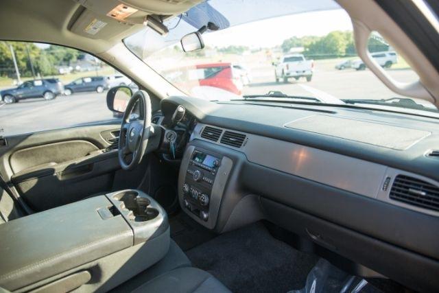 Chevrolet Tahoe  2012