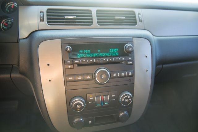 Chevrolet Tahoe  2012