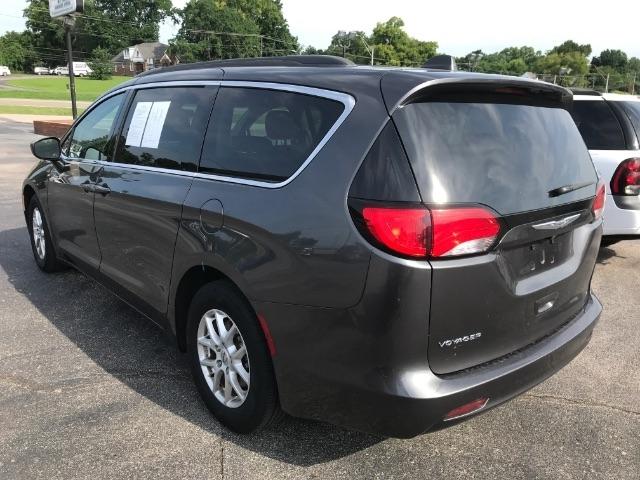 Chrysler Voyager  2021