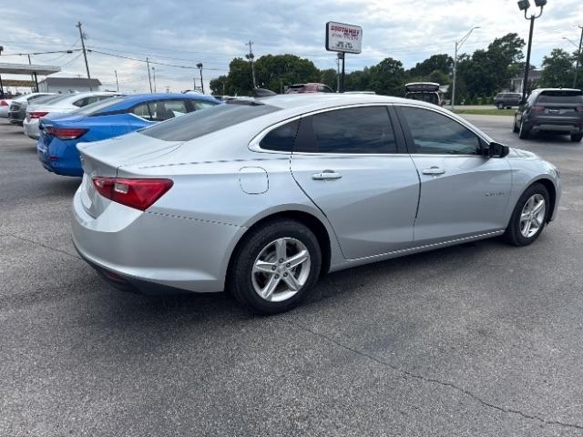 Chevrolet Malibu  2019