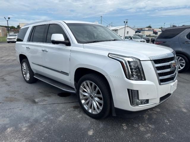 Cadillac Escalade  2016