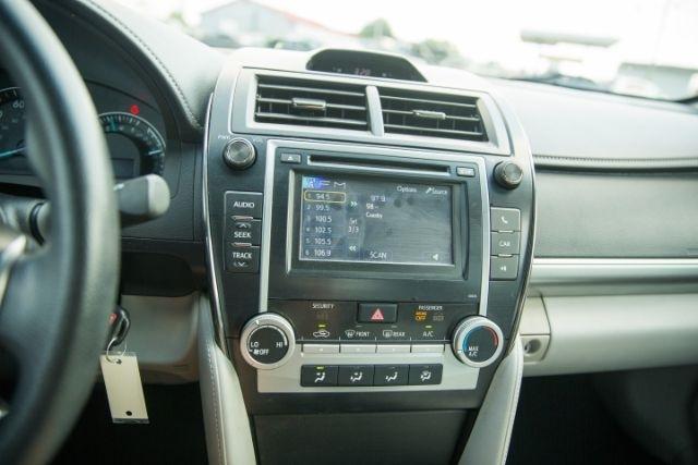 Toyota Camry  2013