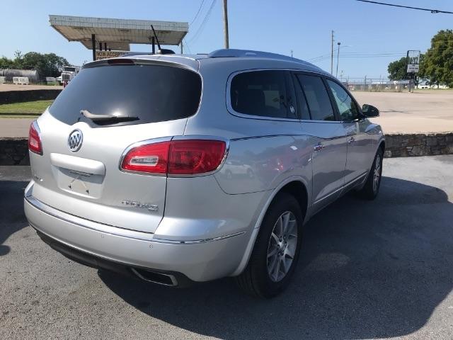 Buick Enclave  2017