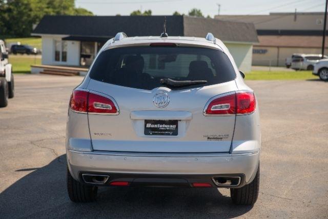 Buick Enclave  2017