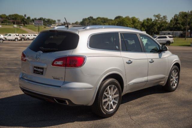 Buick Enclave  2017
