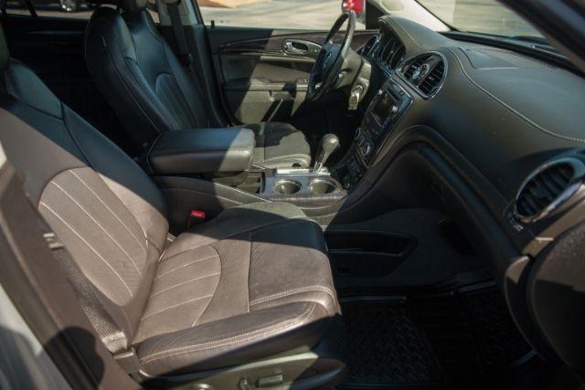 Buick Enclave  2017