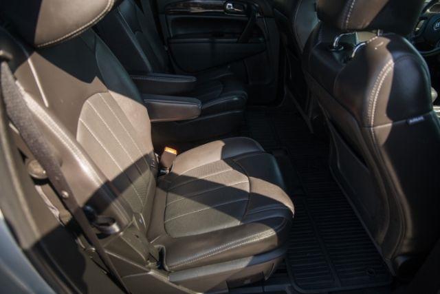 Buick Enclave  2017