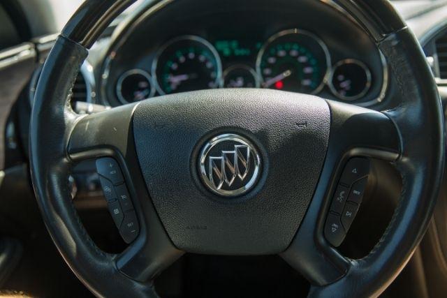 Buick Enclave  2017