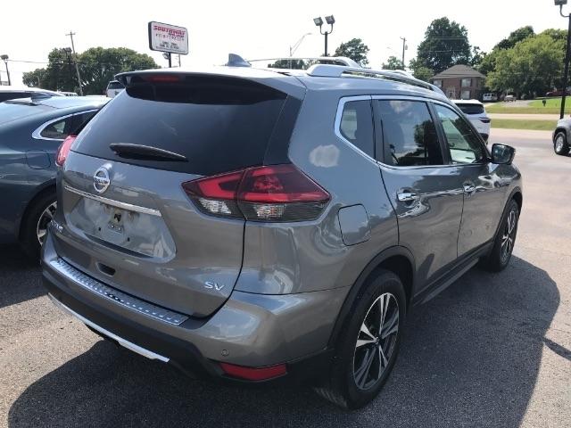 Nissan Rogue  2020