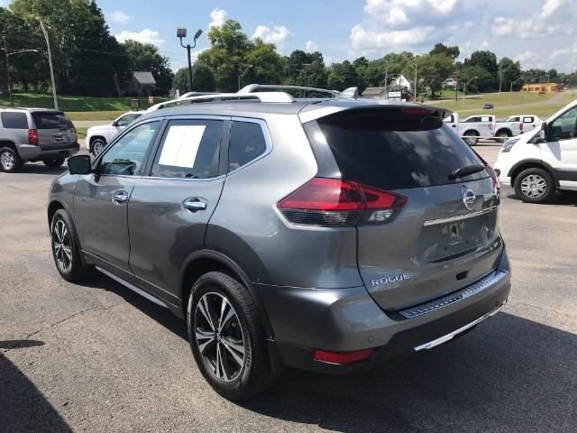 Nissan Rogue  2020
