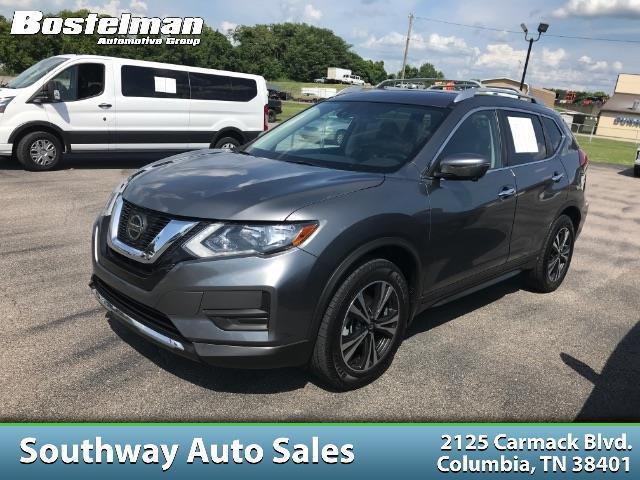 Nissan Rogue  2020