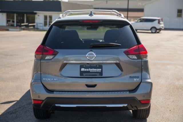 Nissan Rogue  2020