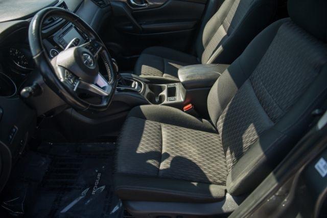 Nissan Rogue  2020