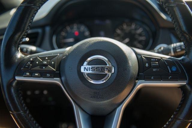 Nissan Rogue  2020