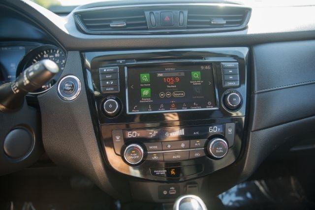 Nissan Rogue  2020