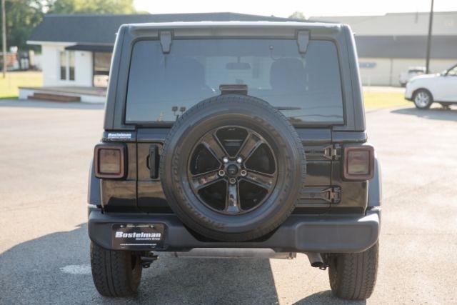 Jeep Wrangler  2021