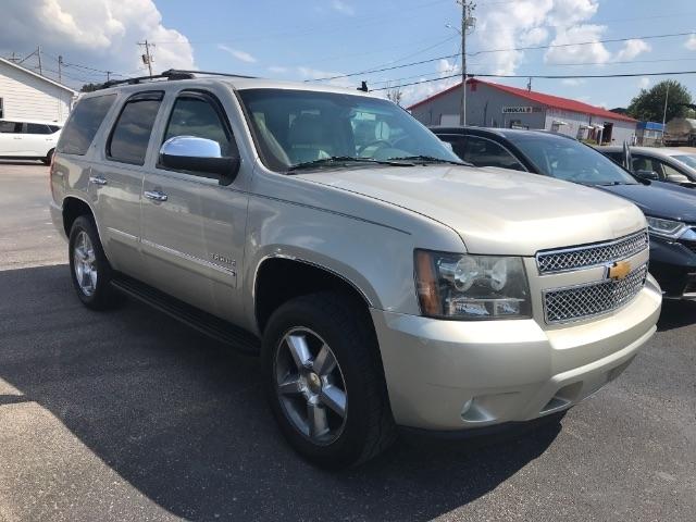 Chevrolet Tahoe  2013