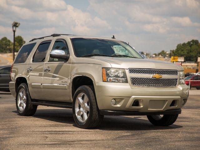 Chevrolet Tahoe  2013