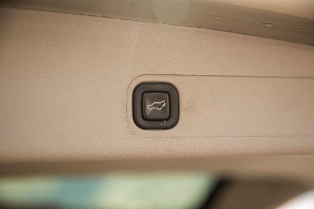 Chevrolet Tahoe  2013