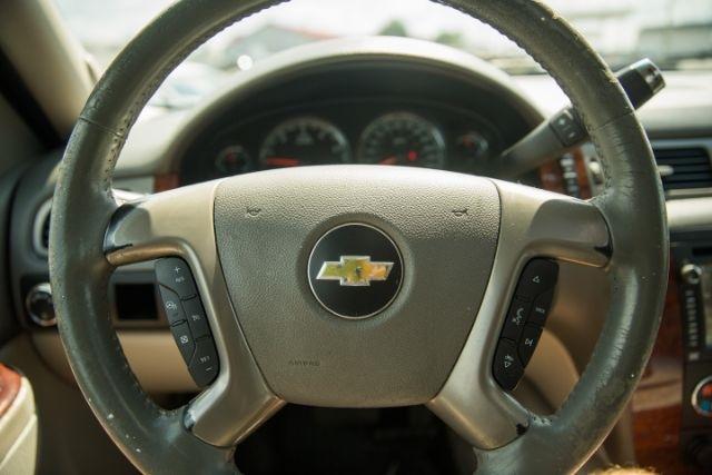 Chevrolet Tahoe  2013
