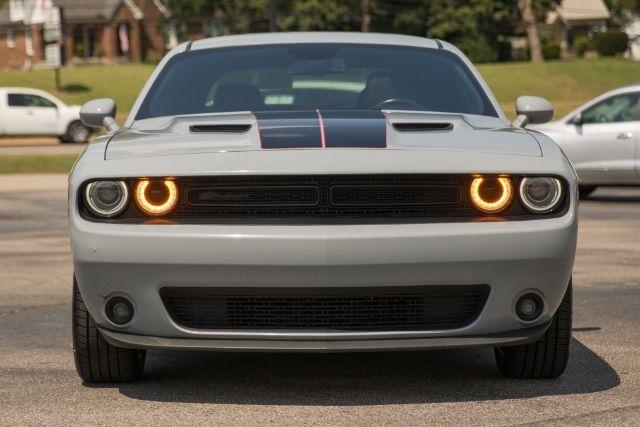 Dodge Challenger  2020