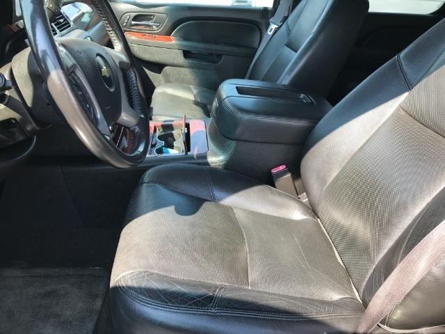 Chevrolet Tahoe  2013