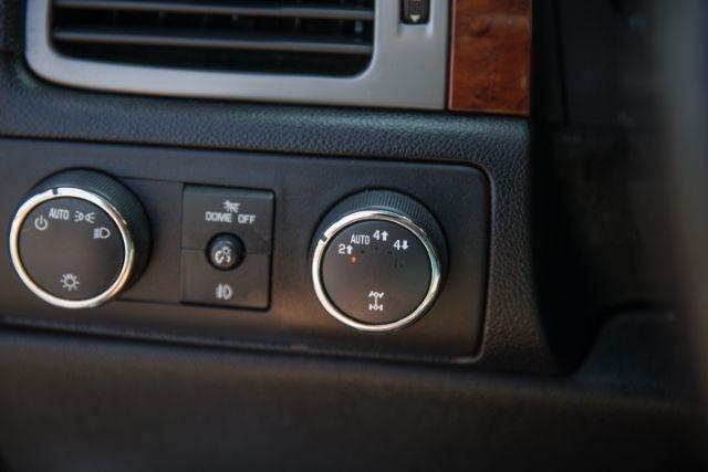 Chevrolet Tahoe  2013