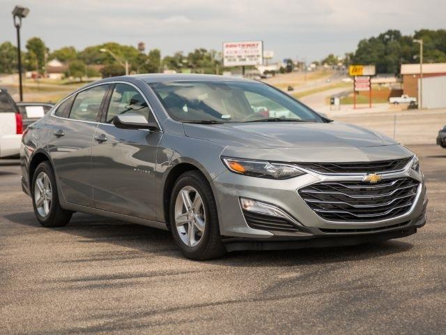 Chevrolet Malibu  2025