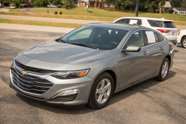 Chevrolet Malibu  2025