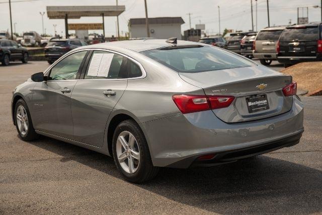 Chevrolet Malibu  2025