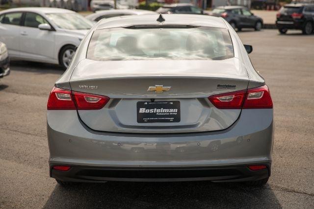 Chevrolet Malibu  2025