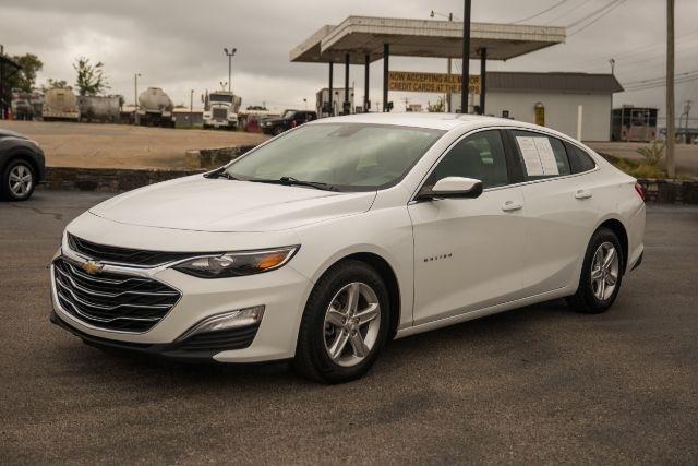 Chevrolet Malibu  2023