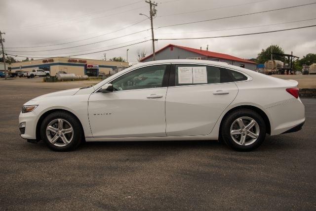 Chevrolet Malibu  2023