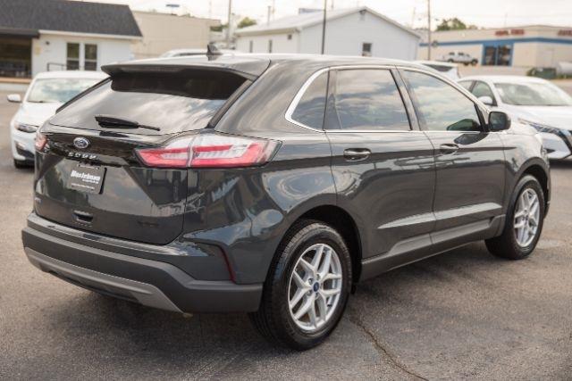 Ford Edge  2021
